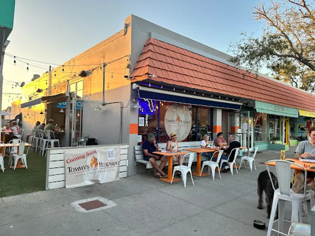 Tommy's Hideaway - Wood Fired Pizza & Pub