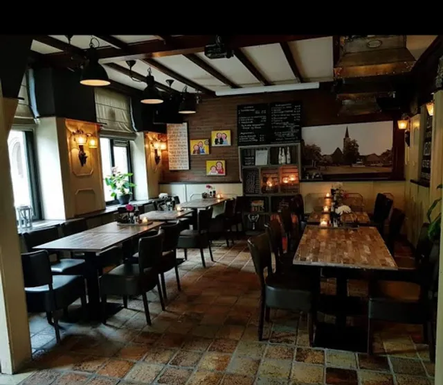 Café Restaurant Aan de Kirk