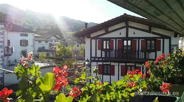 Hostal Ekaitza