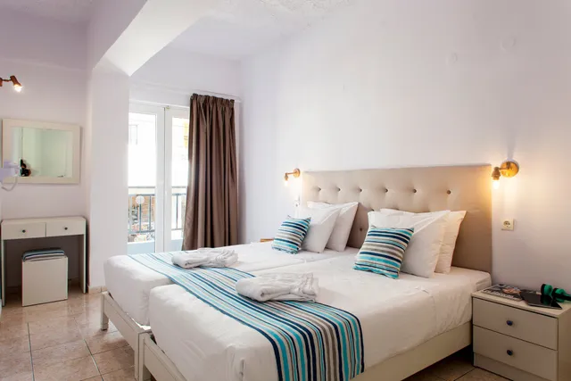 Elychryson Hotel-Apartments