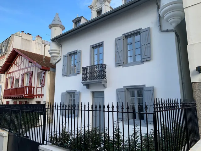 Les Tourelles - Guest House