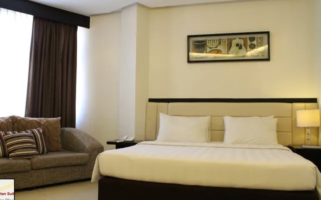 Manhattan Suites Inn