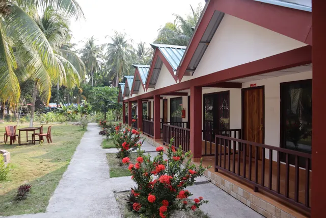 Royal Neil Resort