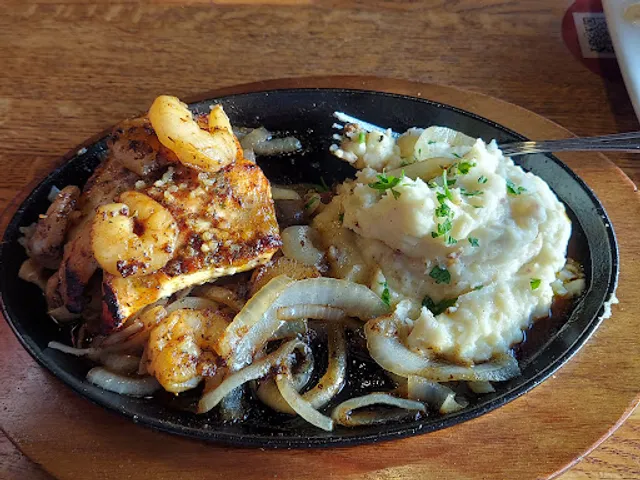 Applebee's Grill + Bar