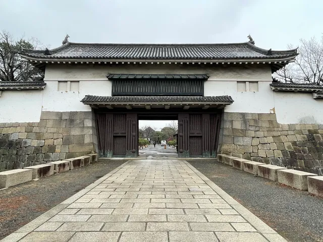 Kita Ote-mon (North Grand Gate)