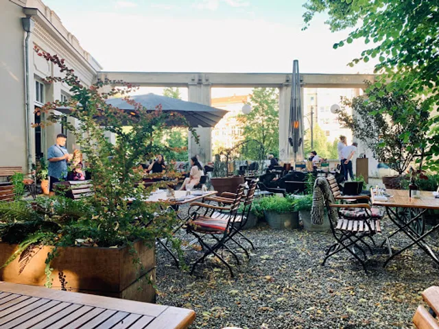 KINK Bar & Restaurant