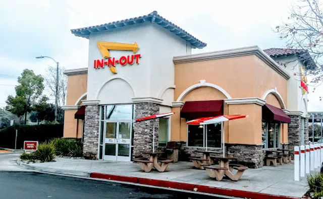 In-N-Out Burger