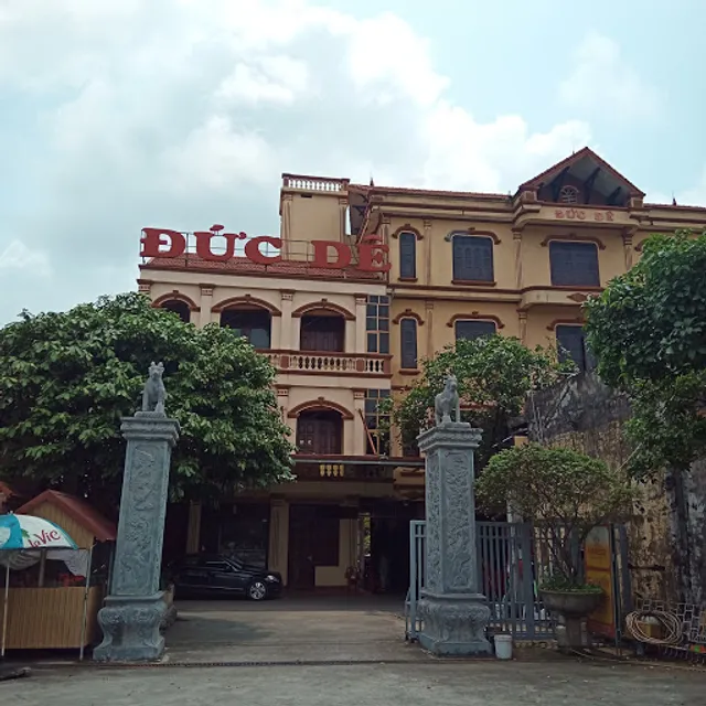 Nhà Hàng Đức Dê