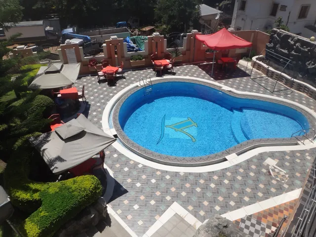 Victoria Palace Hotel