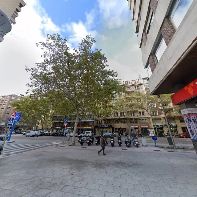 Centro Comercial Moda Shopping