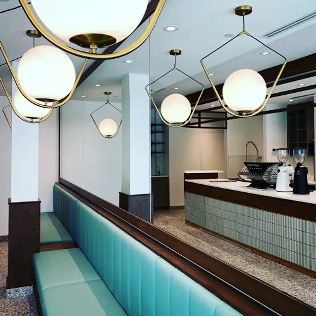 Cafe Myriade - Westmount