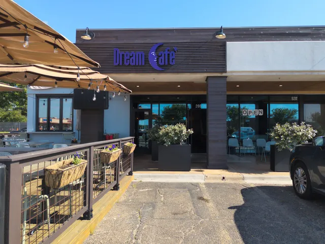 Dream Cafe