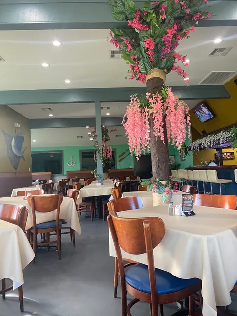 Oceanica Seafood and Grill