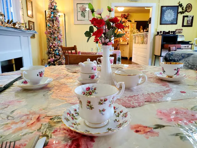 Cranberry Cottage Tea Room and Boutique
