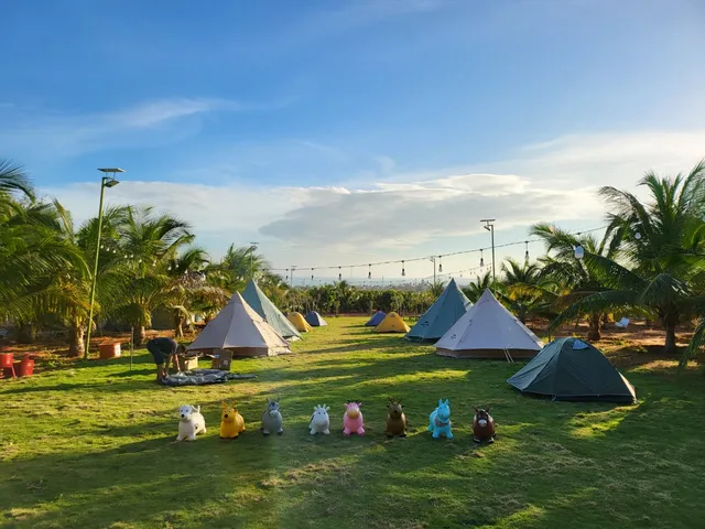 Bàu Trắng Farmstay