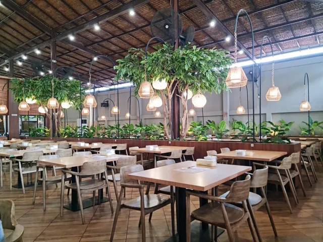 KAMPOENG NELAYAN seafood restaurant