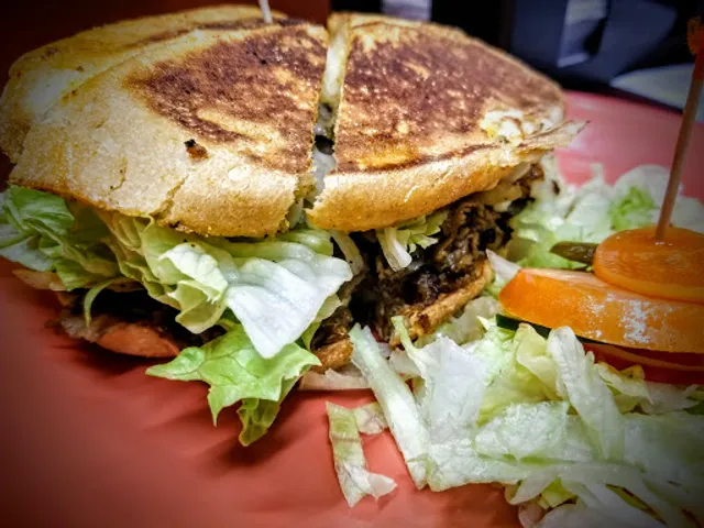 Tortas Y Tacos La Chiquita