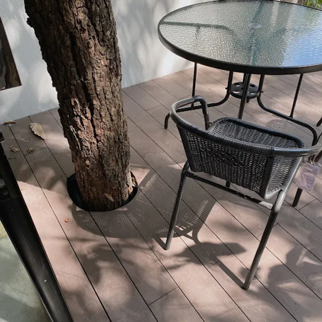 de Forest Cafe & Bakery