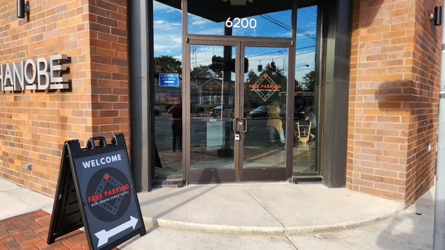 Free Parking: Bar | Board Games | Bites