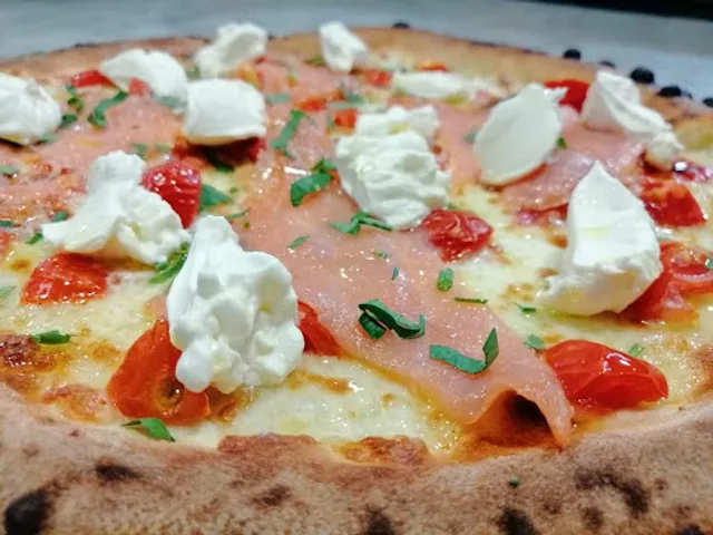 Pizzeria "Pizza Taxi"