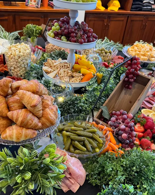 R&M Southern Eatery - Conway