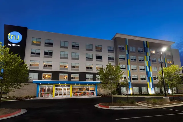 Tru by Hilton Atlanta Galleria Ballpark