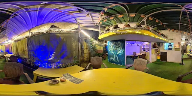 Roots Kitchen - North Indian Home Cafe