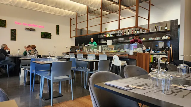 RAW - Fusion Bar - Meat & Fish