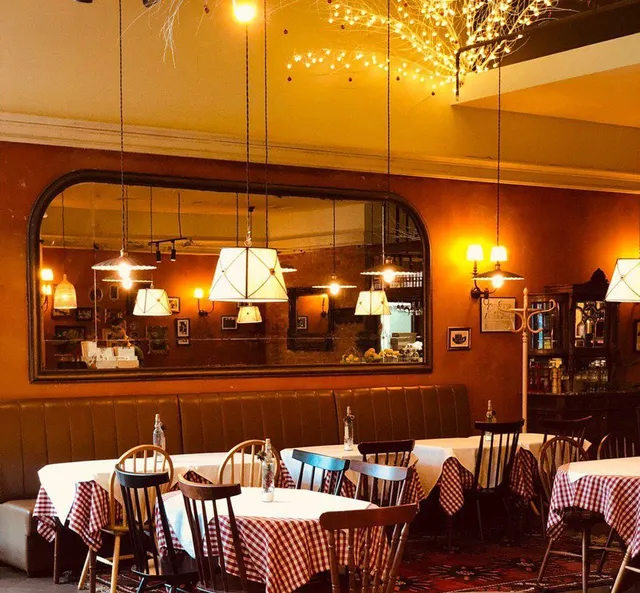 Del Papa Dostyk Plaza