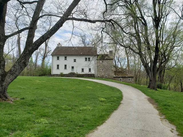 Knox's Quarters Parking