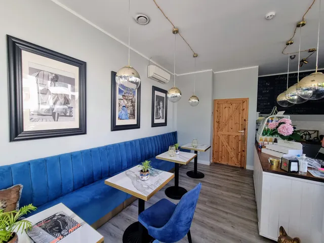 Miło Mi. Wytwórnia Lodów Naturalnych.