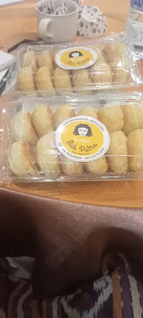 Bakpia Mak putra