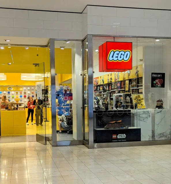 The LEGO® Store Westfield Montgomery