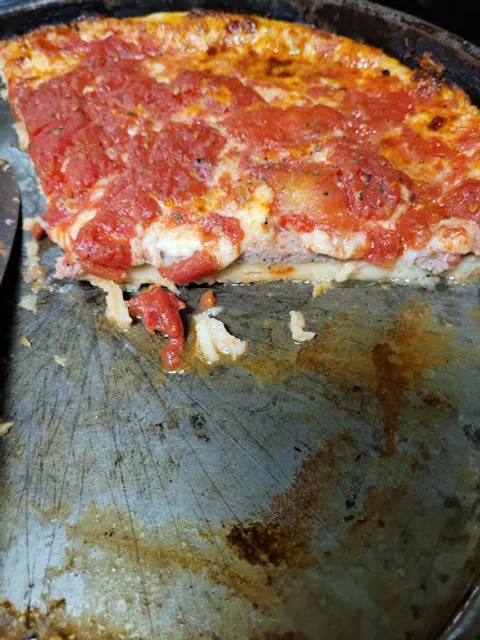 Gio's Chicago Pizza