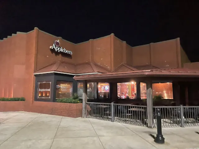 Applebee's Grill + Bar