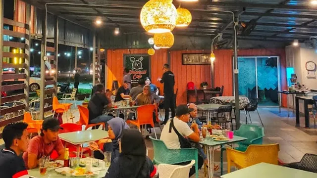 Elmanzeel Cafe N Catering Event Services