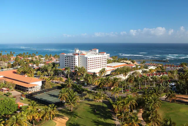 Embassy Suites by Hilton Dorado del Mar Beach Resort
