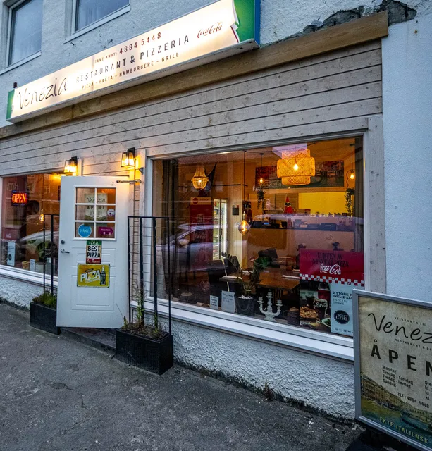 Venezia restaurant& pizzaria AS