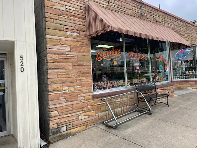 Grandma Vickie's Cafe