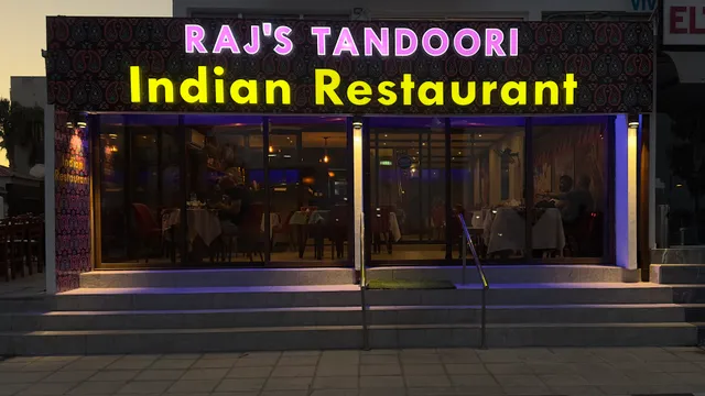 Raj's Tandoori Indian Restaurant