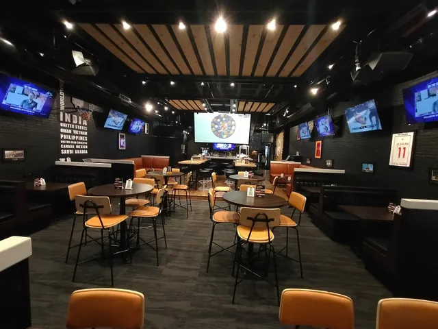 Buffalo Wild Wings Phoenix Marketcity