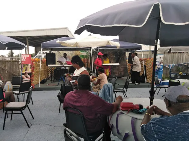 CJ' s Blues & Sports Bar