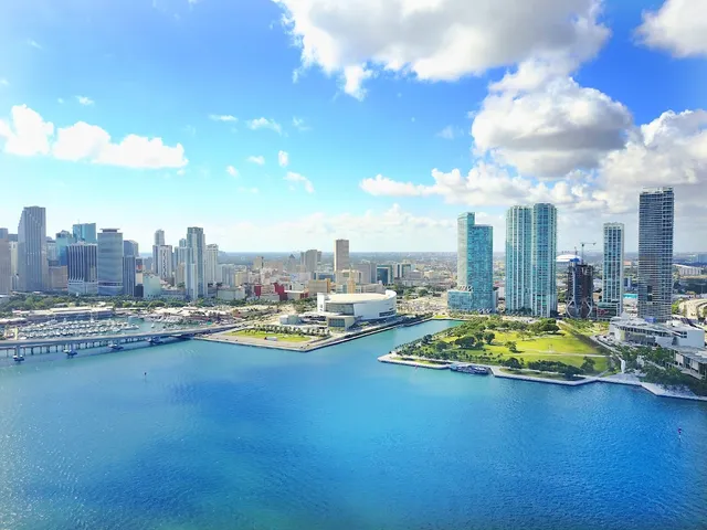 South Beach Rooms and Hostel