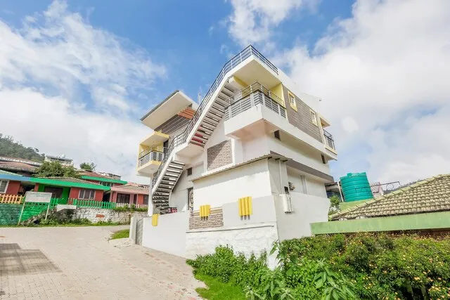 OYO 77650 Charming stay