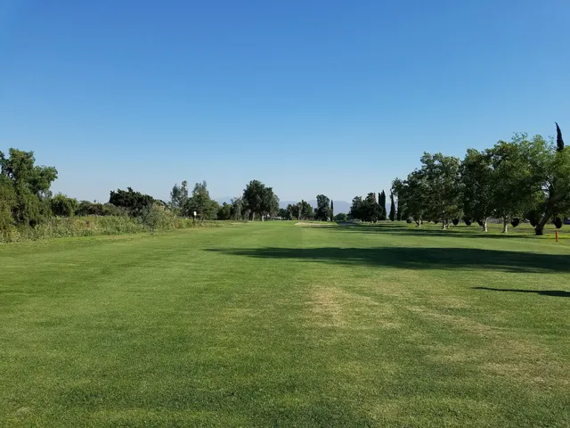 Whispering Lakes Golf Course