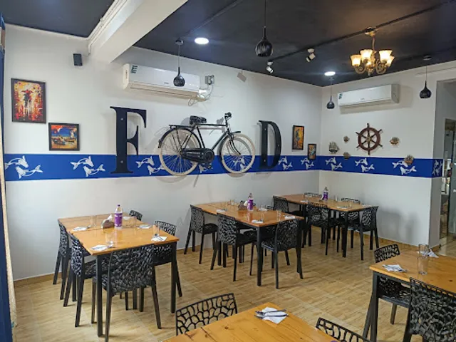 De Bluefin Seafood Multicuisine Restaurant