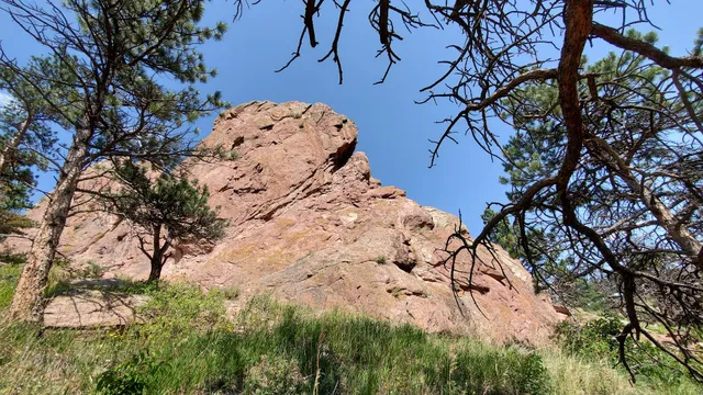 Red Rocks Trail