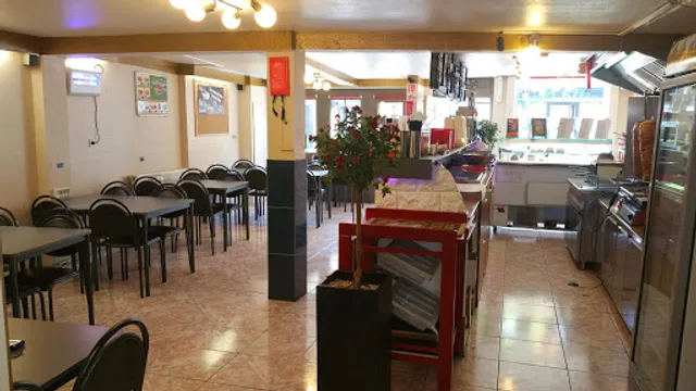 Pitta Frituur Huis Istanbul Waarschoot Lievegem