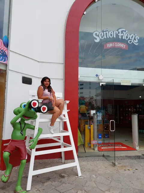 Señor Frog's Official Store