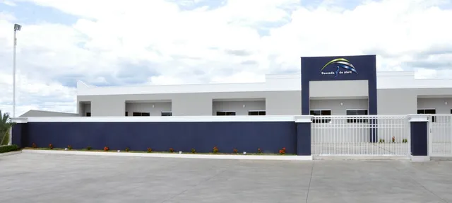 Pousada 3 Abril. Sales. São Paulo